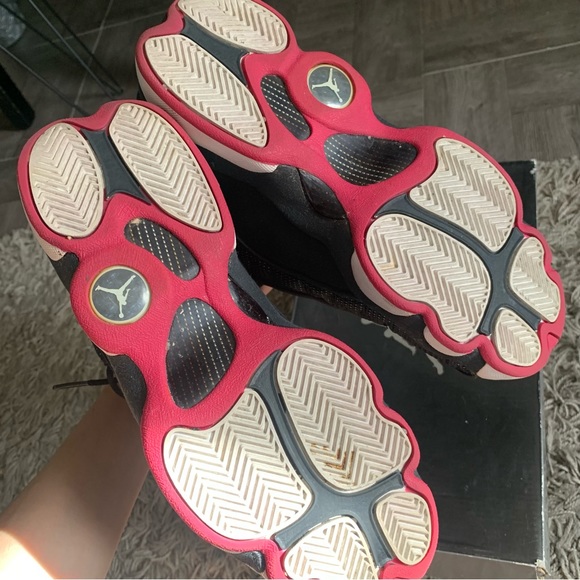 Air Jordan | 13 GS 'Black Voltage Cherry’ (2010) size 6Y - Picture 6 of 7